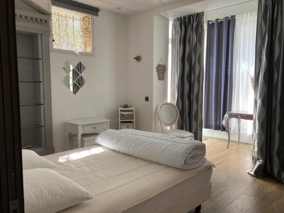 Gite Comme A La Maison Hyères Exteriör bild