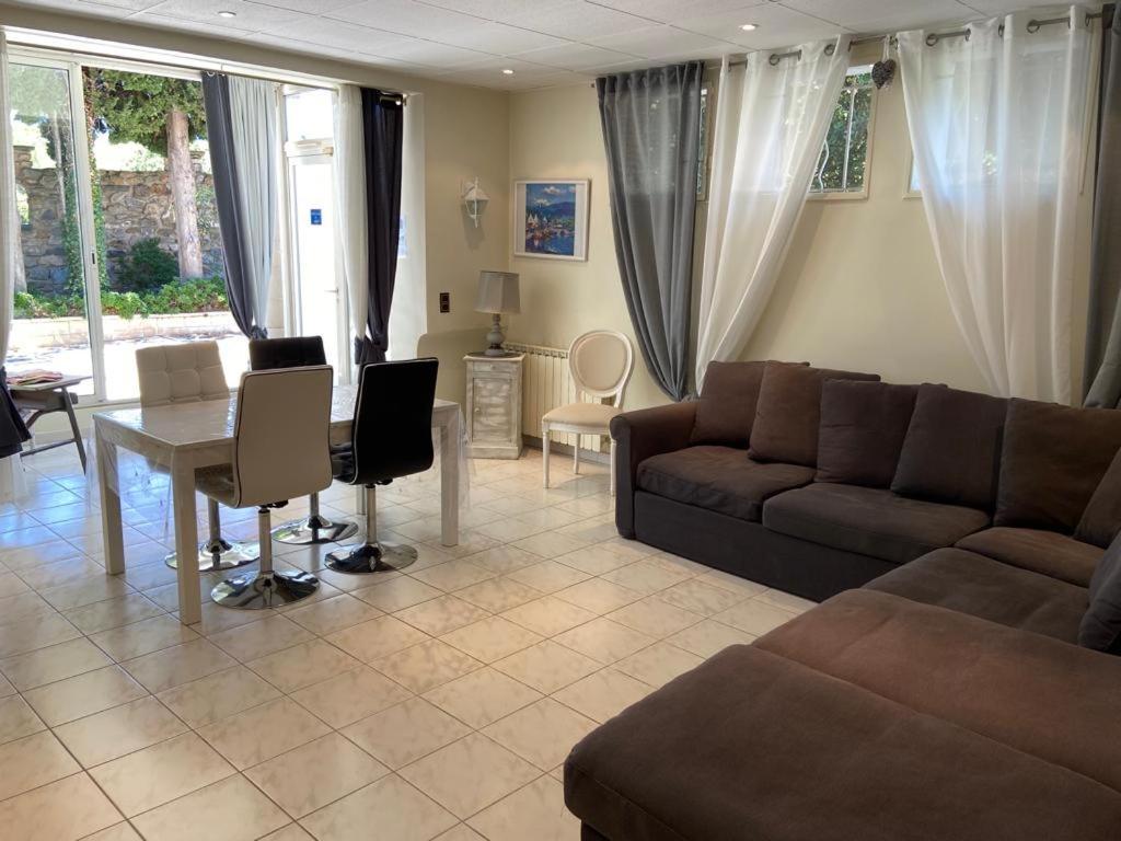 Gite Comme A La Maison Hyères Exteriör bild