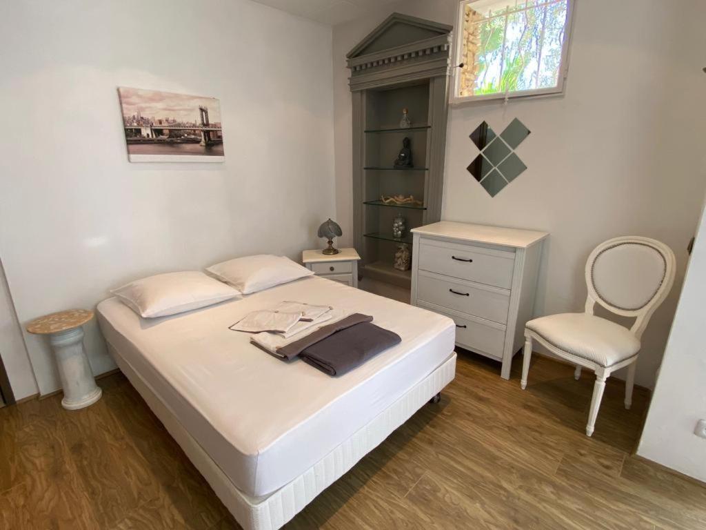 Gite Comme A La Maison Hyères Exteriör bild