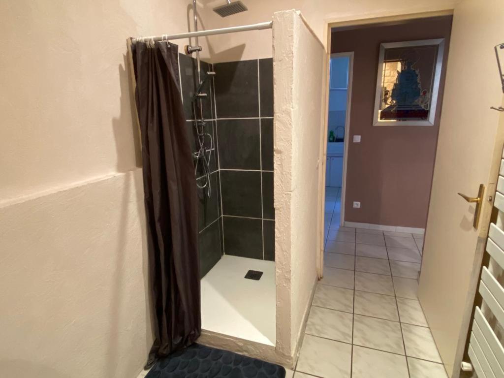 Gite Comme A La Maison Hyères Exteriör bild