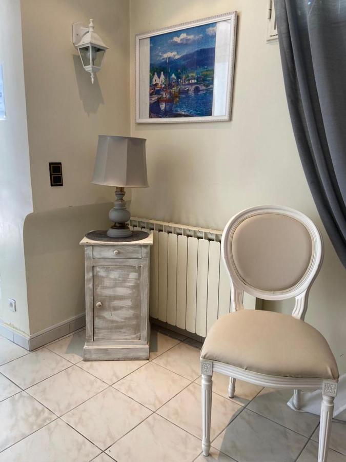 Gite Comme A La Maison Hyères Exteriör bild