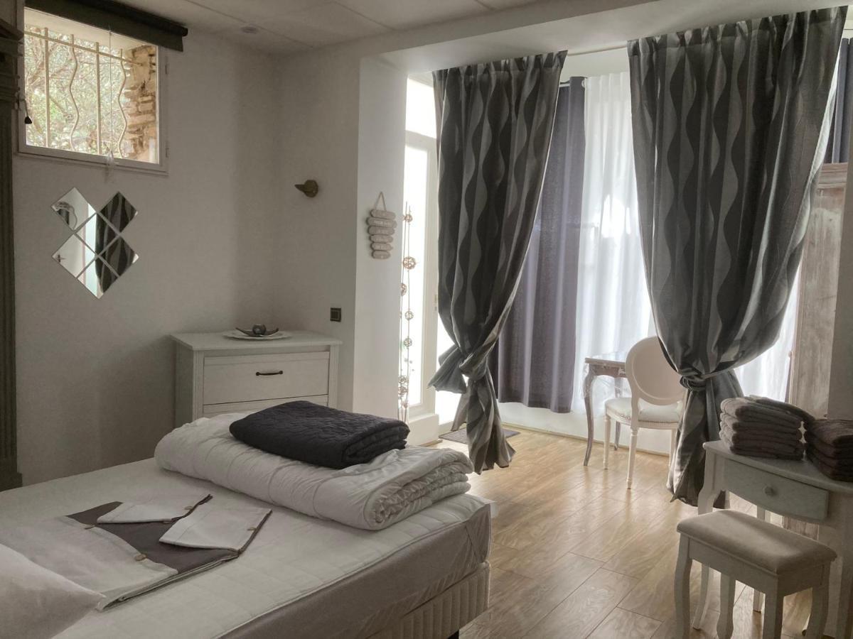 Gite Comme A La Maison Hyères Exteriör bild